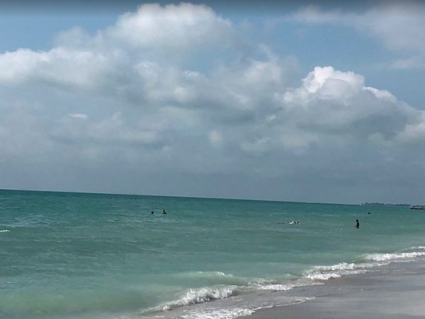 Premier Vacation Rental Near Gulf Beaches - 4-Bedroom Home in Bradenton Beach